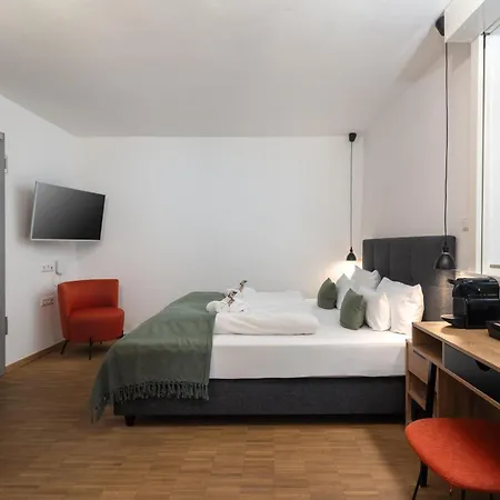 Dreamcation Altstadthotel - Mikro Mit Kueche & Self Check-in Regensburg