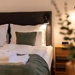 Dreamcation Altstadthotel - Mikro Mit Kueche & Self Check-in Aparthotel 3*