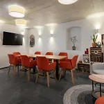 Dreamcation Altstadthotel - Mikro Mit Kueche & Self Check-in 3*