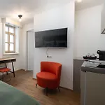 Dreamcation Altstadthotel - Mikro Mit Kueche & Self Check-in 3*