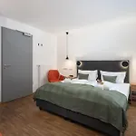 Aparthotel Dreamcation Altstadthotel - Mikro Mit Kueche & Self Check-in 3*