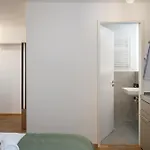 Dreamcation Altstadthotel - Mikro Mit Kueche & Self Check-in