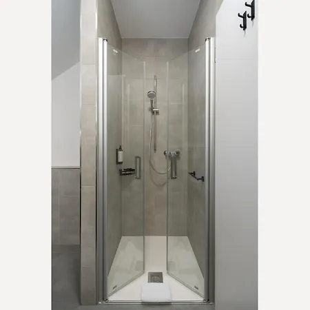 Hotel apartamentowy Dreamcation Altstadthotel - Mikro Mit Kueche & Self Check-in