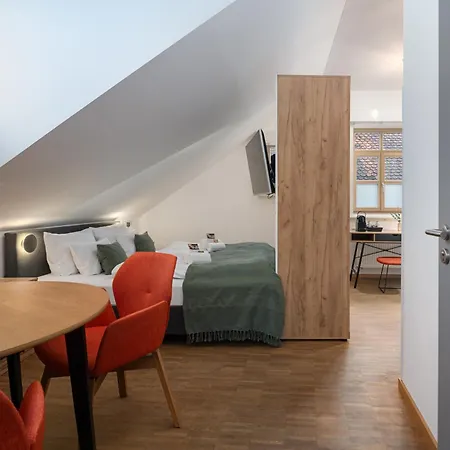 Dreamcation Altstadthotel - Mikro Mit Kueche & Self Check-in Aparthotel