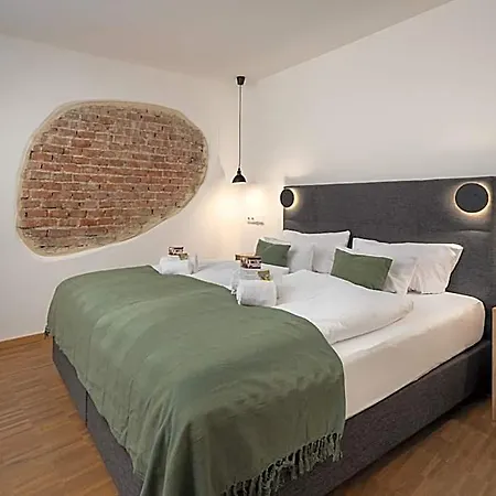 Dreamcation Altstadthotel - Mikro Mit Kueche & Self Check-in Aparthotel Regensburg