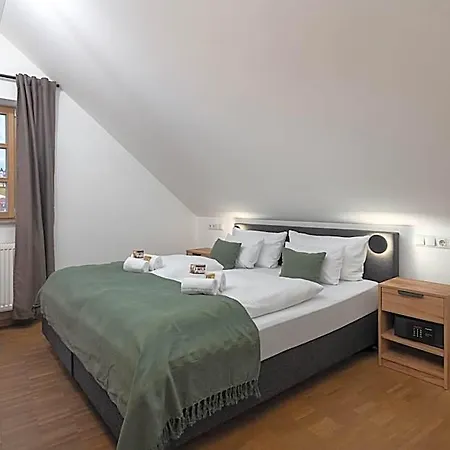 Dreamcation Altstadthotel - Mikro Mit Kueche & Self Check-in 3* Ratyzbona