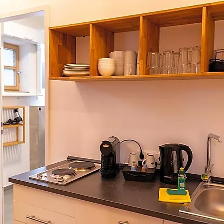 Dreamcation Altstadthotel - Mikro Mit Kueche & Self Check-in Regensburg