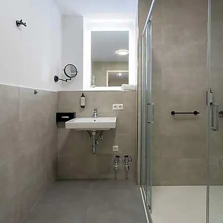 Aparthotel Dreamcation Altstadthotel - Mikro Mit Kueche & Self Check-in