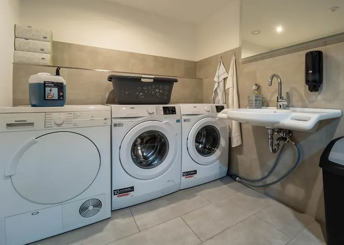 Dreamcation Altstadthotel - Mikro Mit Kueche & Self Check-in Apart Otel Regensburg