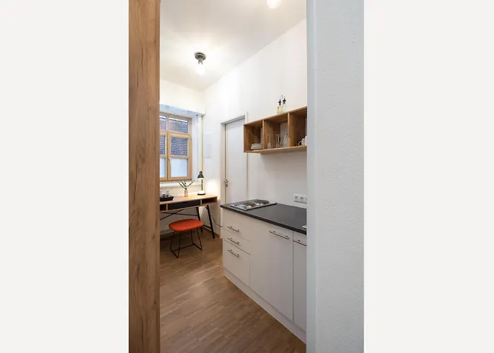 Aparthotel Dreamcation Altstadthotel - Mikro Mit Kueche & Self Check-in 3*