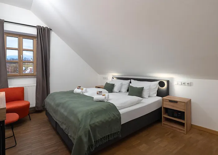Dreamcation Altstadthotel - Mikro Mit Kueche & Self Check-in Regensburg