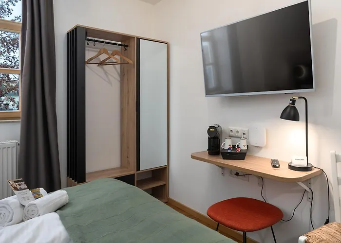 Dreamcation Altstadthotel - Mikro Mit Kueche & Self Check-in 3*